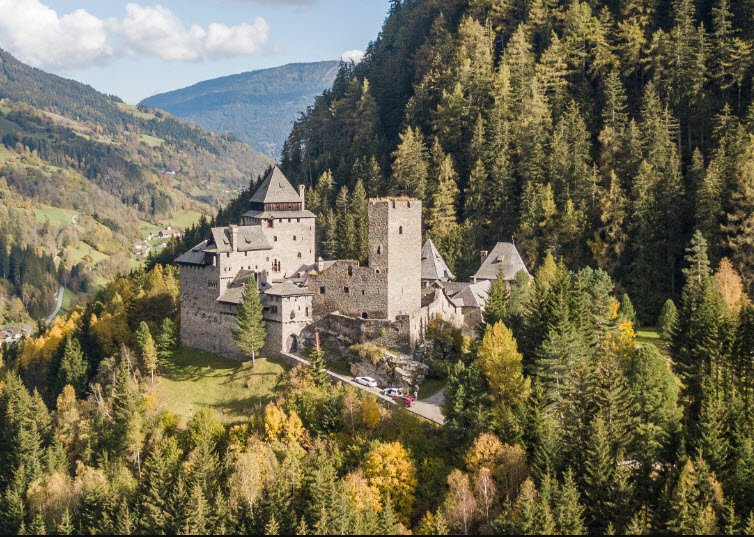 Finstergrün Castle, Ramingstein, Austria, Austria